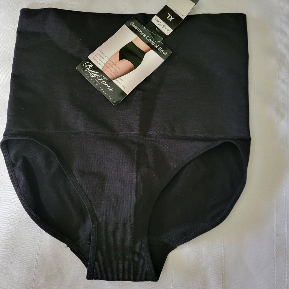 BodyForm XL Black Seamless Control Brief Panty Shaper Smooth NWT 7038